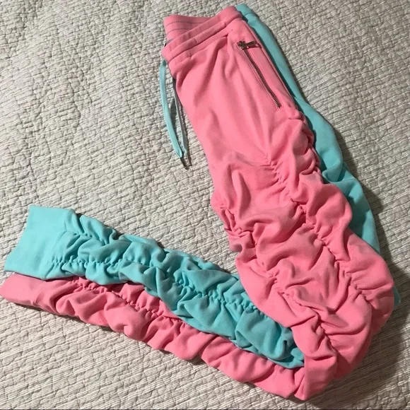 Matching Set - Picture 5 of 7